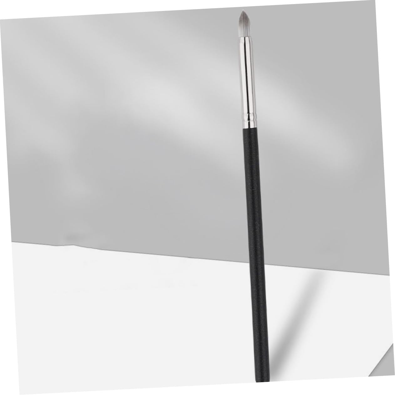 3Pcs Concealer Brush Angled Eye Nose Contour Handle Makeup Brush for Powder Concealer