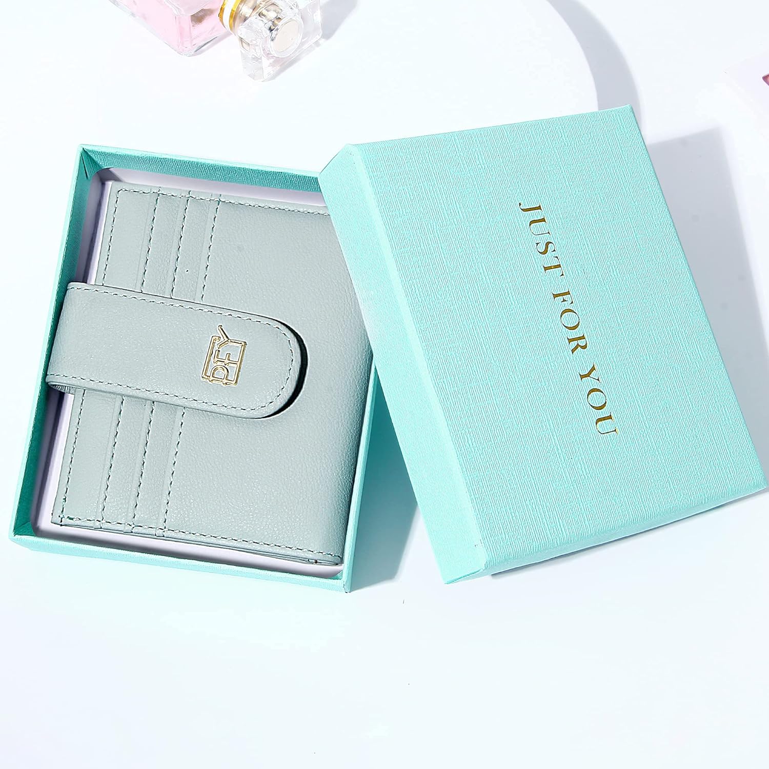 Small Wallets for Women Slim Bifold Credit Card Holder Minimalist Zipper Coin Pocket
