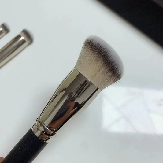 Cangzhou Makeup Brush Set: Concealer, Foundation, Eyeshadow