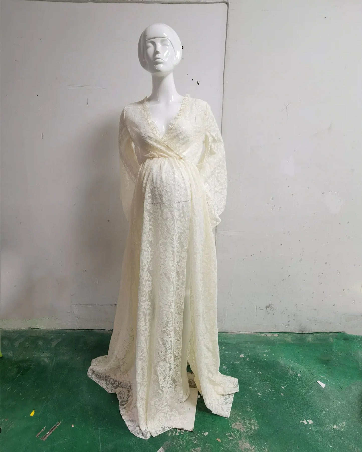 Lace Dress for Fashionable Pregnant Women