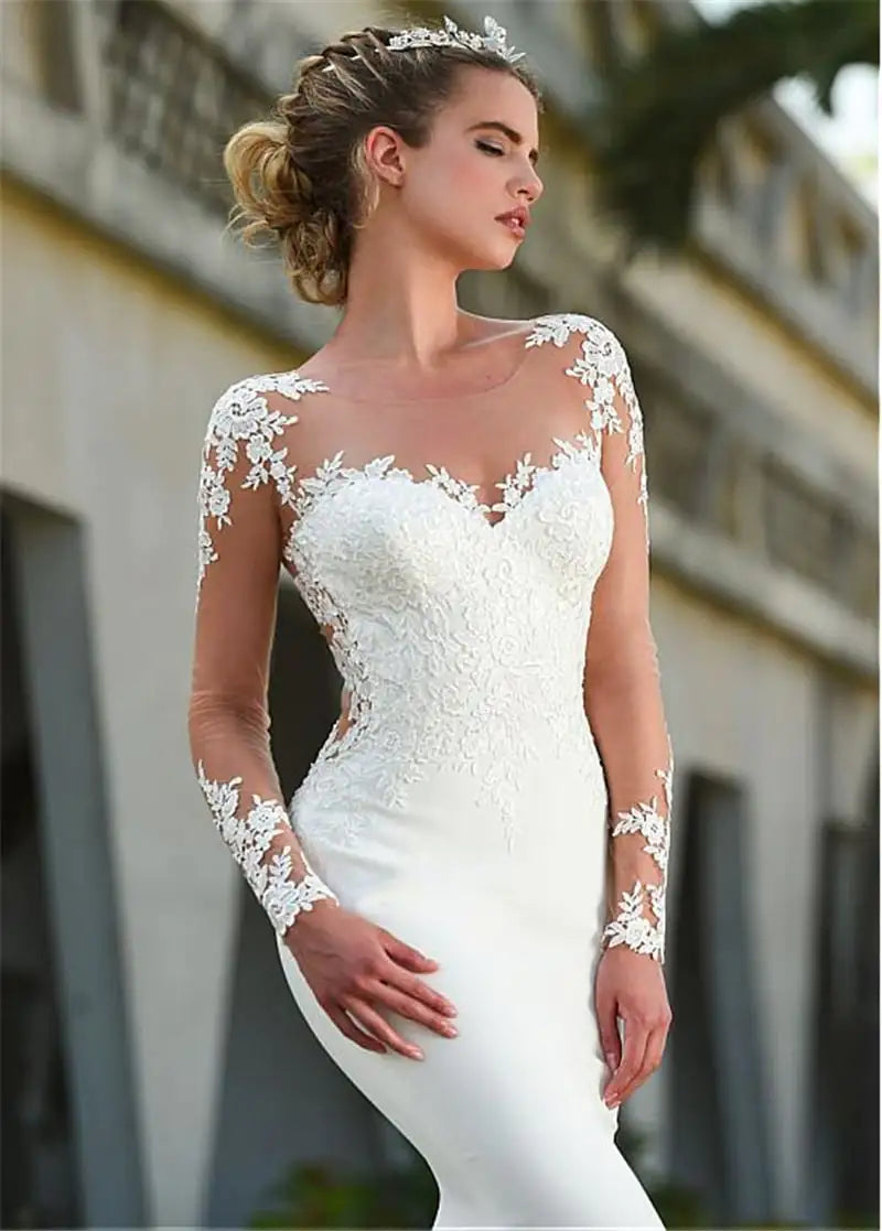 Thin Bride Simple Wedding Dress with Tail