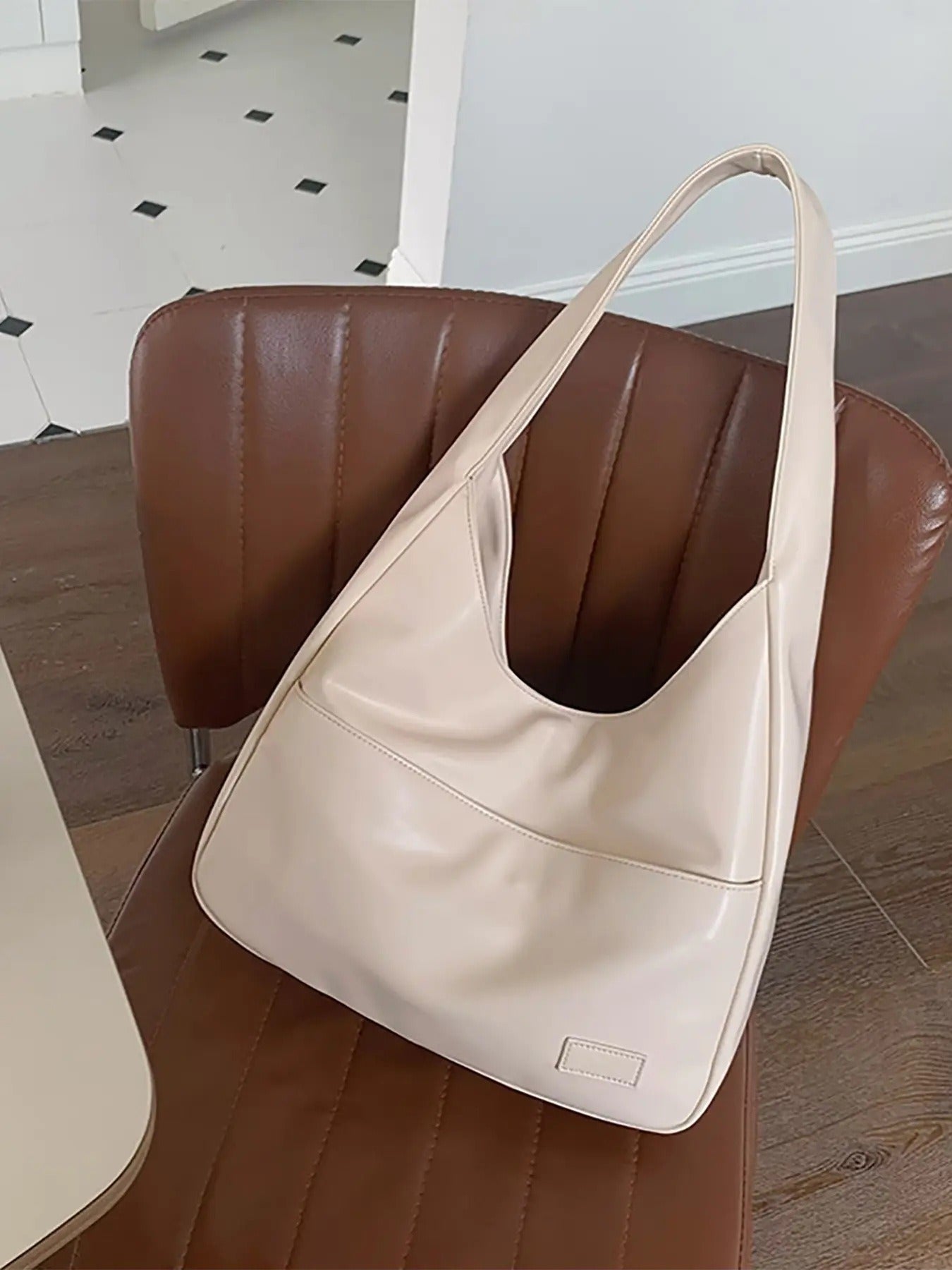 Toth Lion Ridge Large Capacity Shoulder Bag