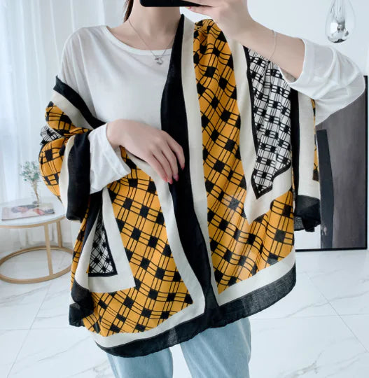 Korean Style Plaid Scarf for Women - Warm Shawl